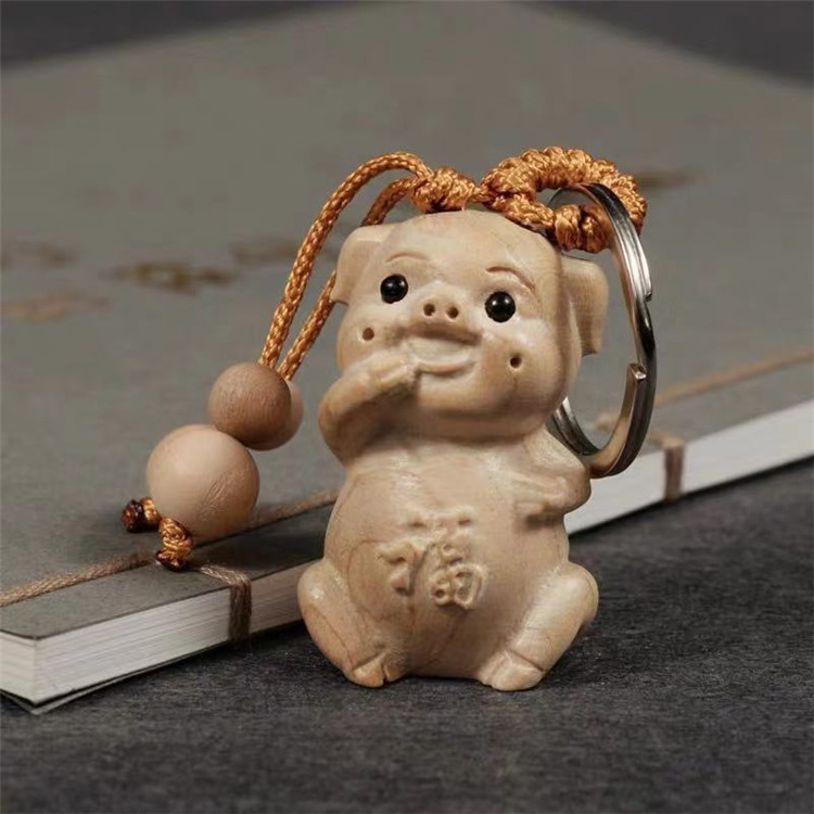 福财桃木猪钥匙扣桃木生肖猪木雕桌面饰品福财猪钥匙扣