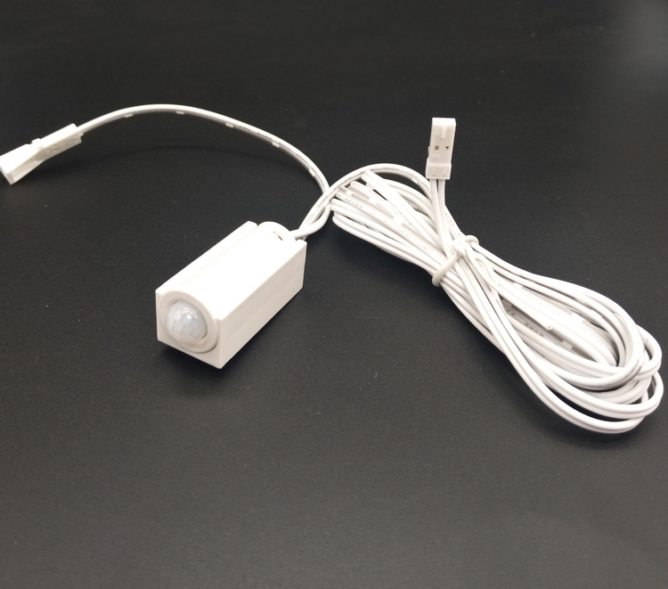 度感应距离:3-5米电压:dc12v-24v人体感应开关本店标价都是不包括税点