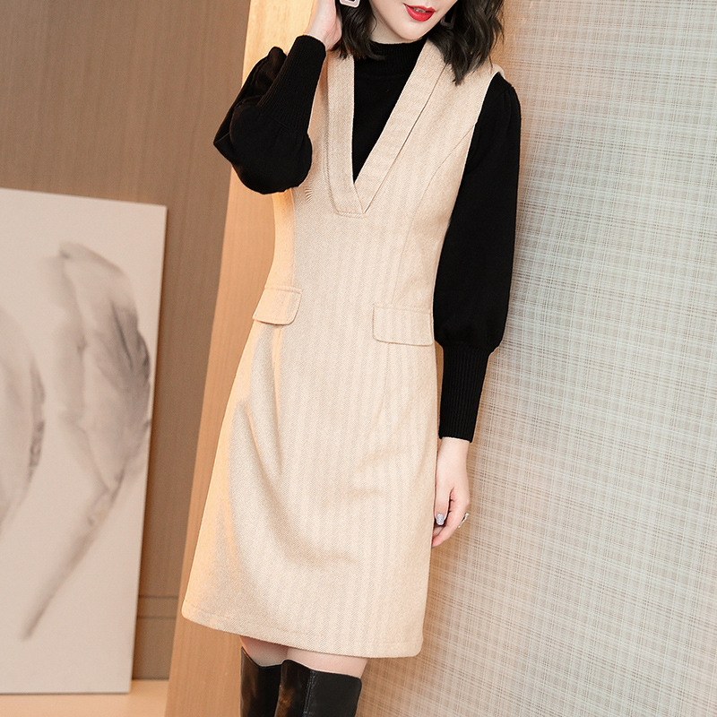 无袖v领连衣裙小香风女装2020新款潮毛呢马甲裙背心裙秋冬外套