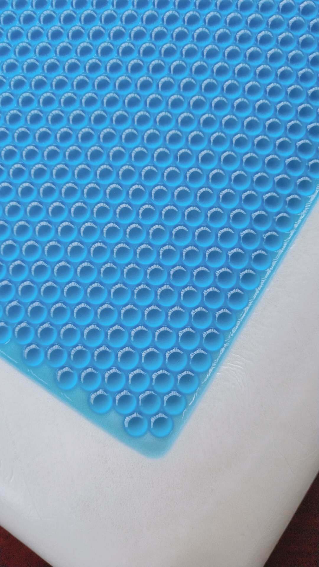 凝胶记忆棉面包枕 慢回弹记忆棉夏季清凉枕头