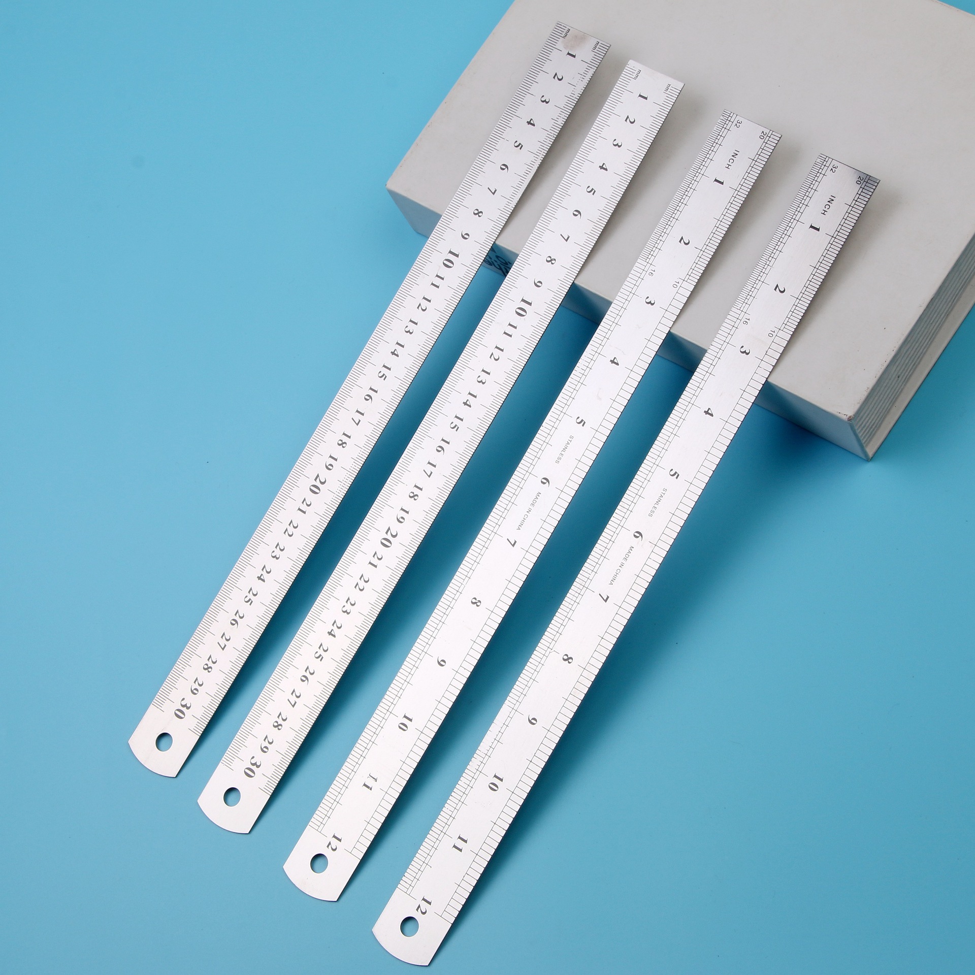 源头厂货批发 30cm公分钢直尺子不锈钢直尺子办公文具金属尺子