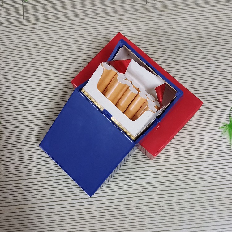 各种塑料烟盒图片
