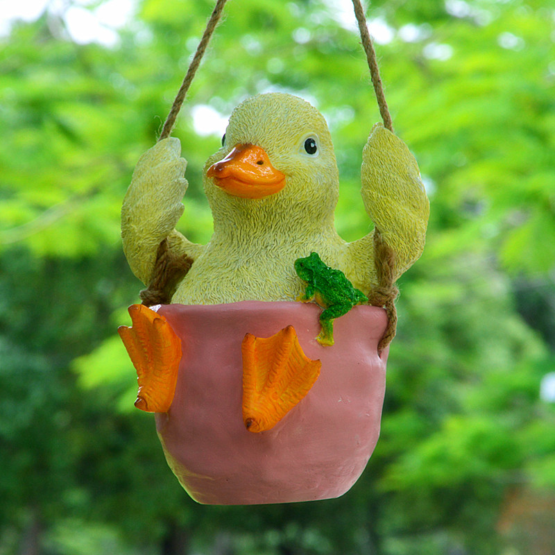 跨境货源秋千考拉熊猫动物吊件树脂工艺品树上挂件幼儿园店铺软装