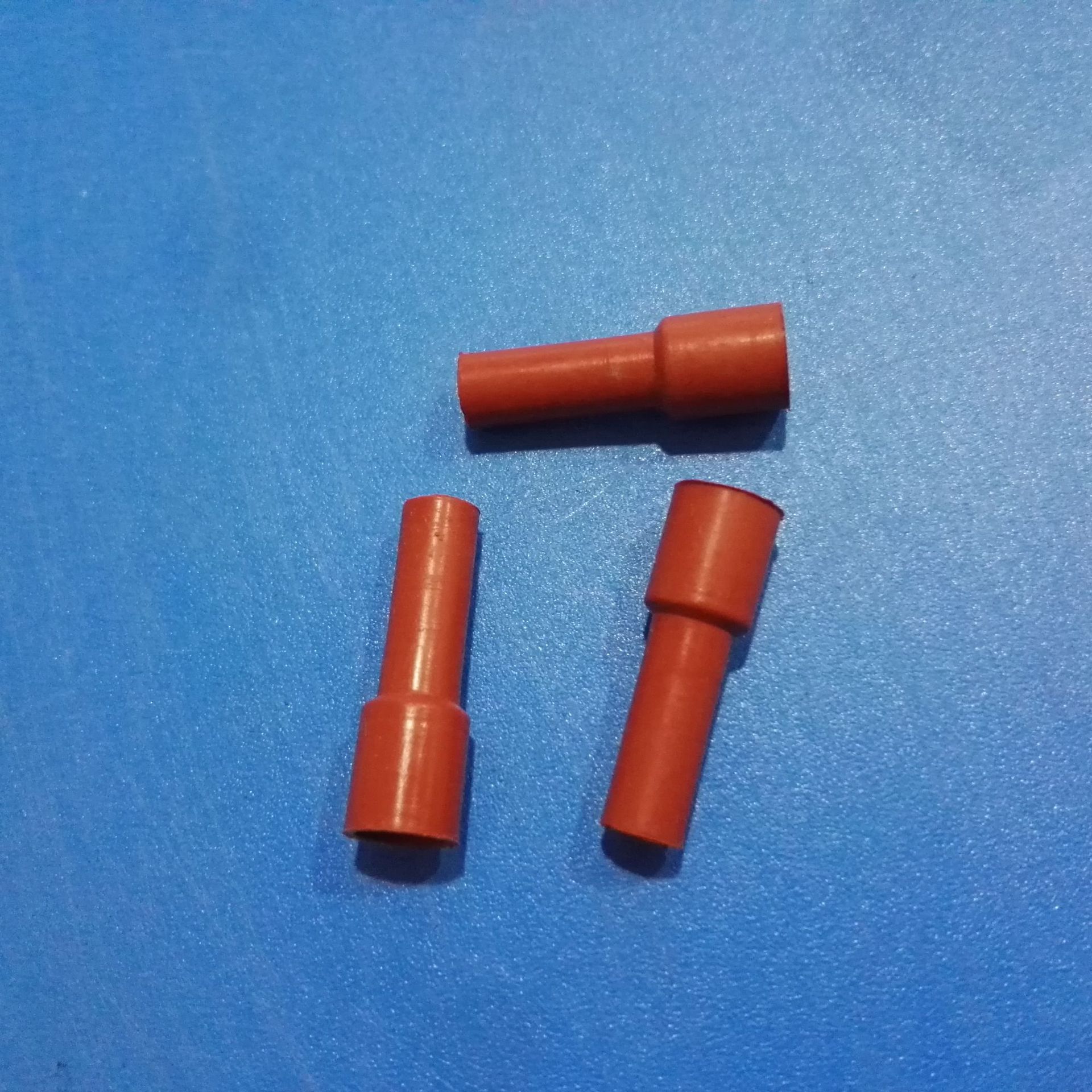 187硅胶棕色圆形护套 耐高温端子护套 4.8筒形单双线护套