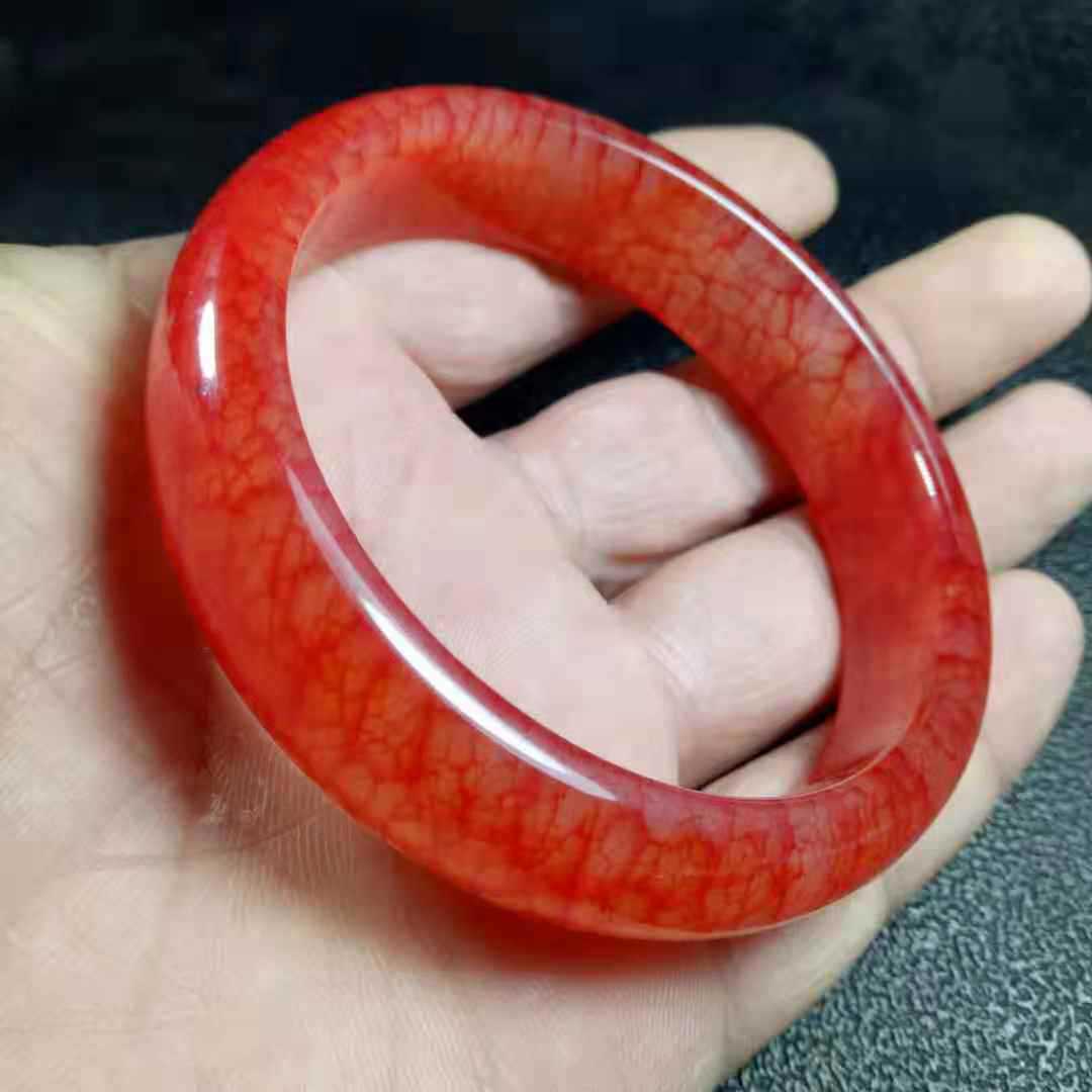 厂价特惠精品东北岫玉镯子鸡血玉手镯 冰莹时尚岫玉手镯