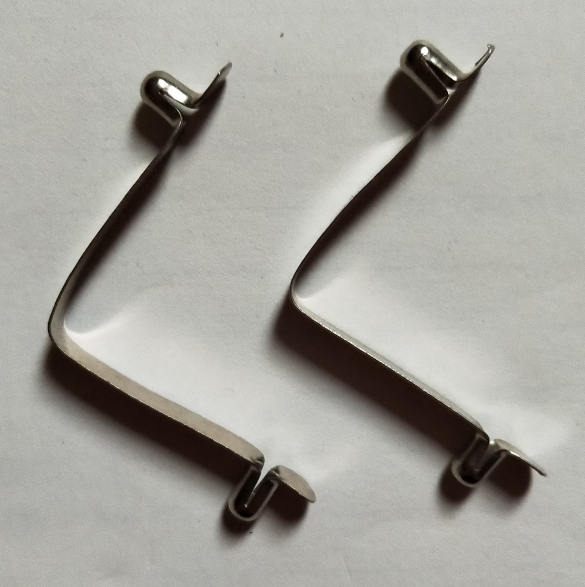 5mm双头弹片五金冲压件v形管内定位弹片