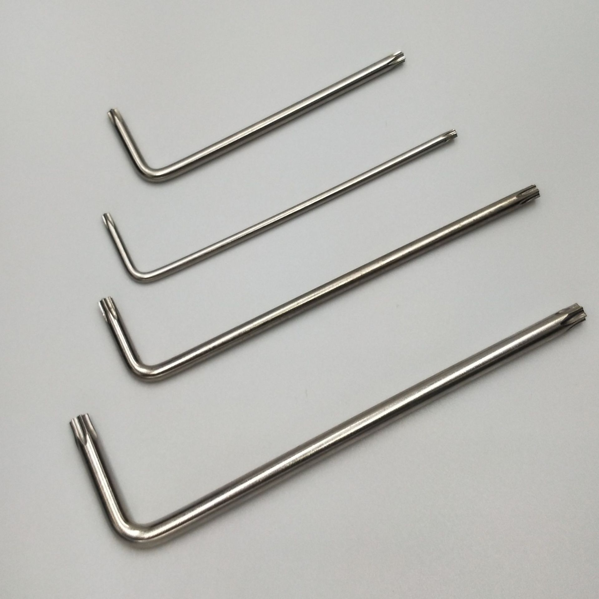 批发l型手动六角星型梅花防盗扳手发黑t8t10t15t20t25螺丝刀套装