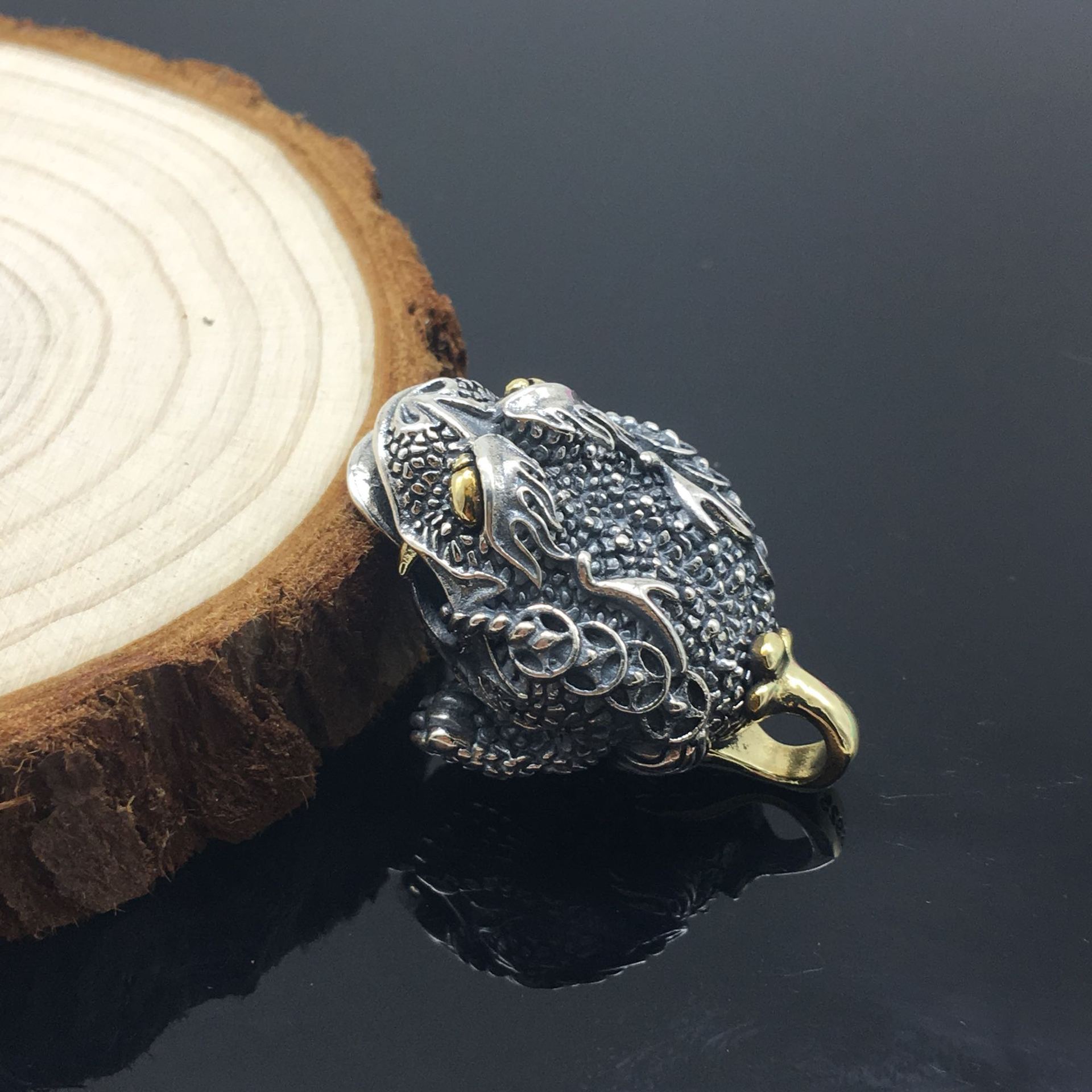 三脚金蟾吊坠男 纯银s925复古染黑工艺蟾蜍项链吊坠 个性潮