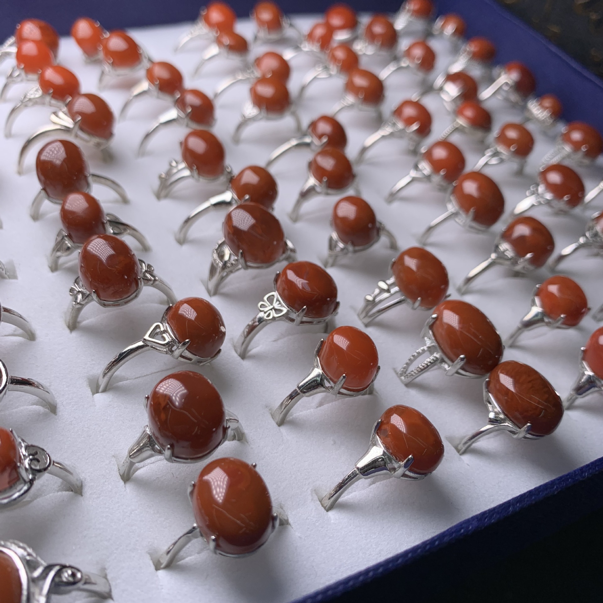 Ring Wholesale Natural South Red Agate Ring Full Color Full of Meat Open Mouth Design South Red Ring Factory Wholesale