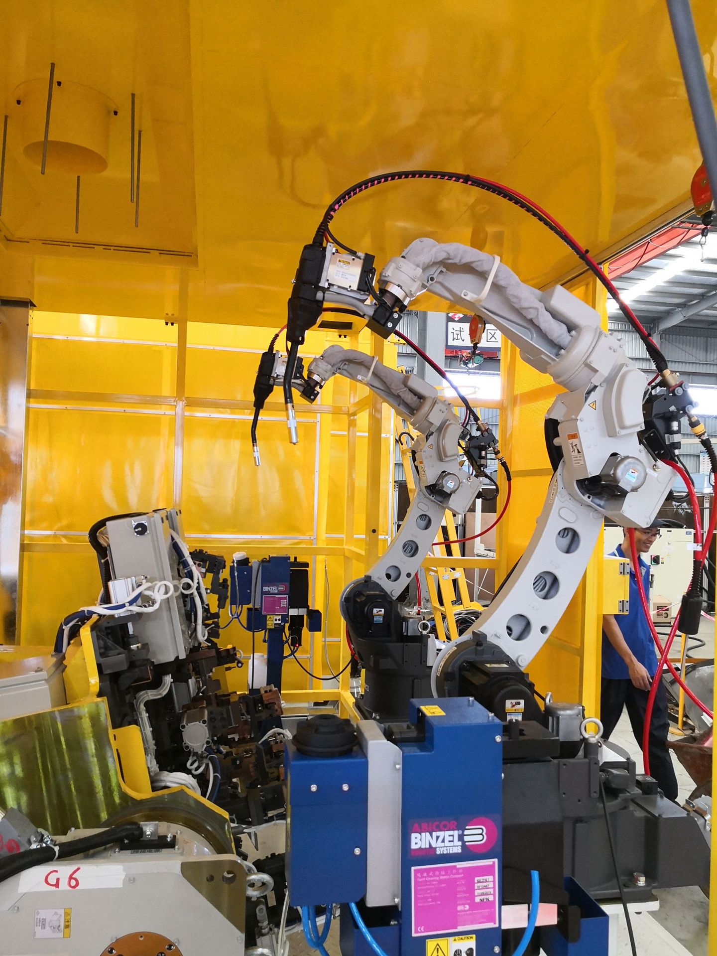 otc焊接机器人fd-b6,otc工业机器人fd-b6,otc机器人集成系统