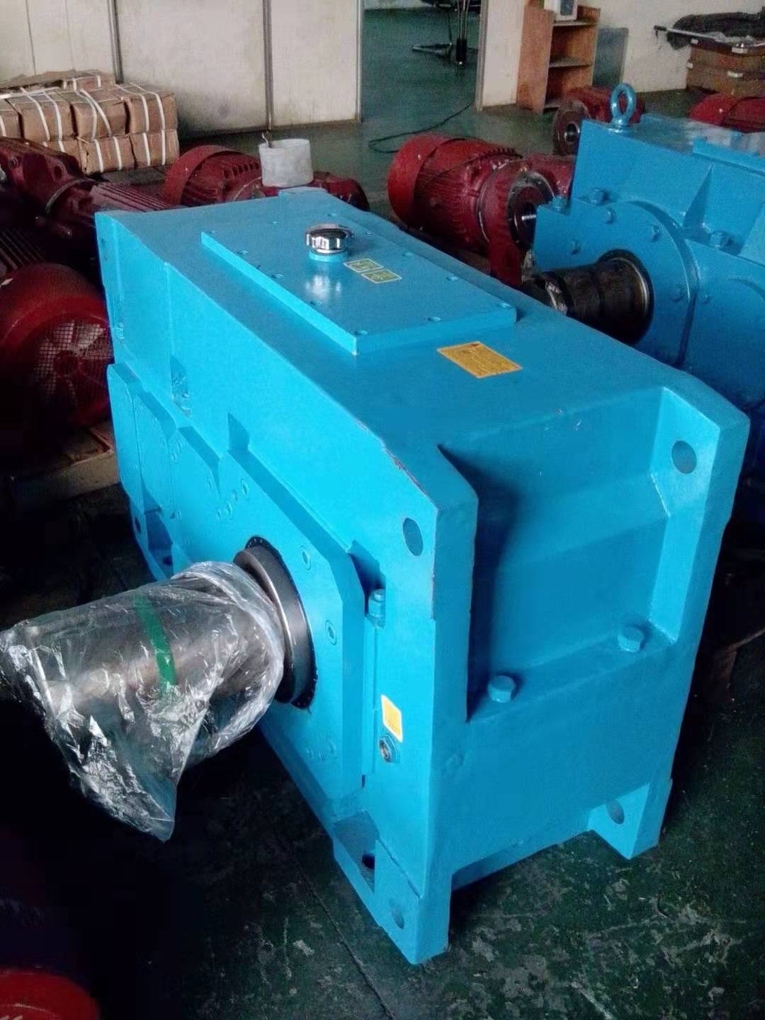 上海一藤厂家现货直供hb系列h1sh3硬齿面齿轮减速机齿轮箱减速器