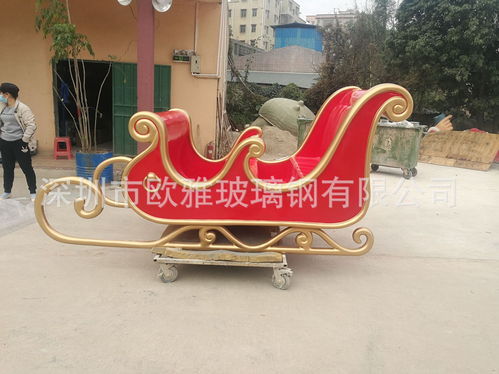 供应玻璃钢雕塑 雪橇仿真鹿车马车圣诞节卡通景观美陈