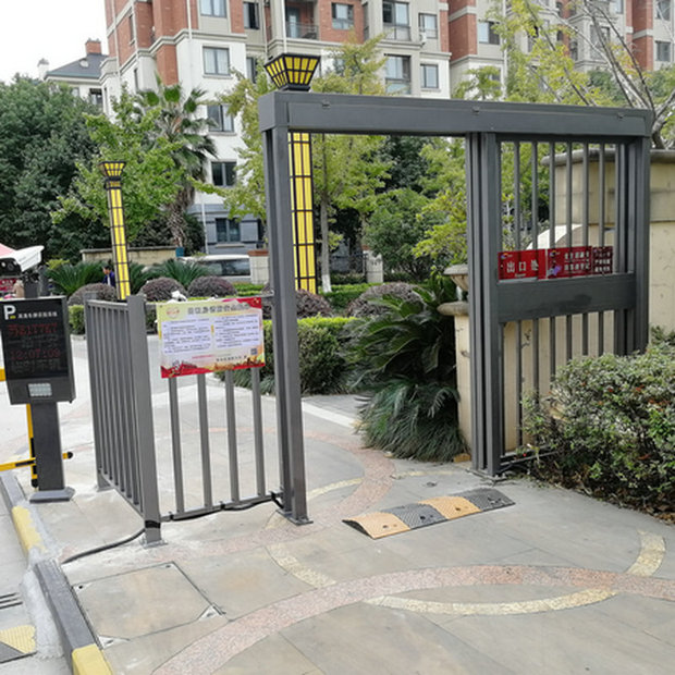 定制小区智能开门禁系统人行通道栅栏门平移平开门人脸识别广告门