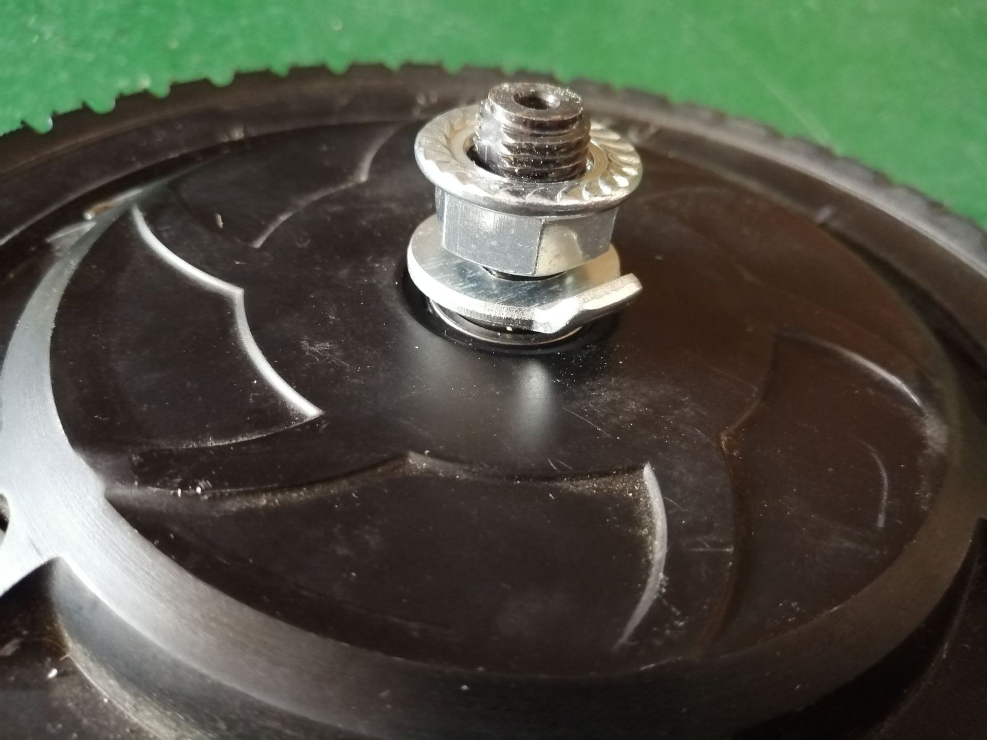 8寸电动滑板车通用配件 8寸电机固定螺丝环