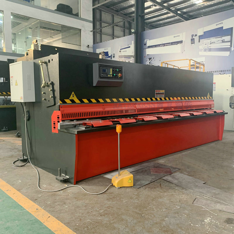 厂家直销金属剪切设备剪板机液压数控闸式剪板机6米不锈钢裁板机