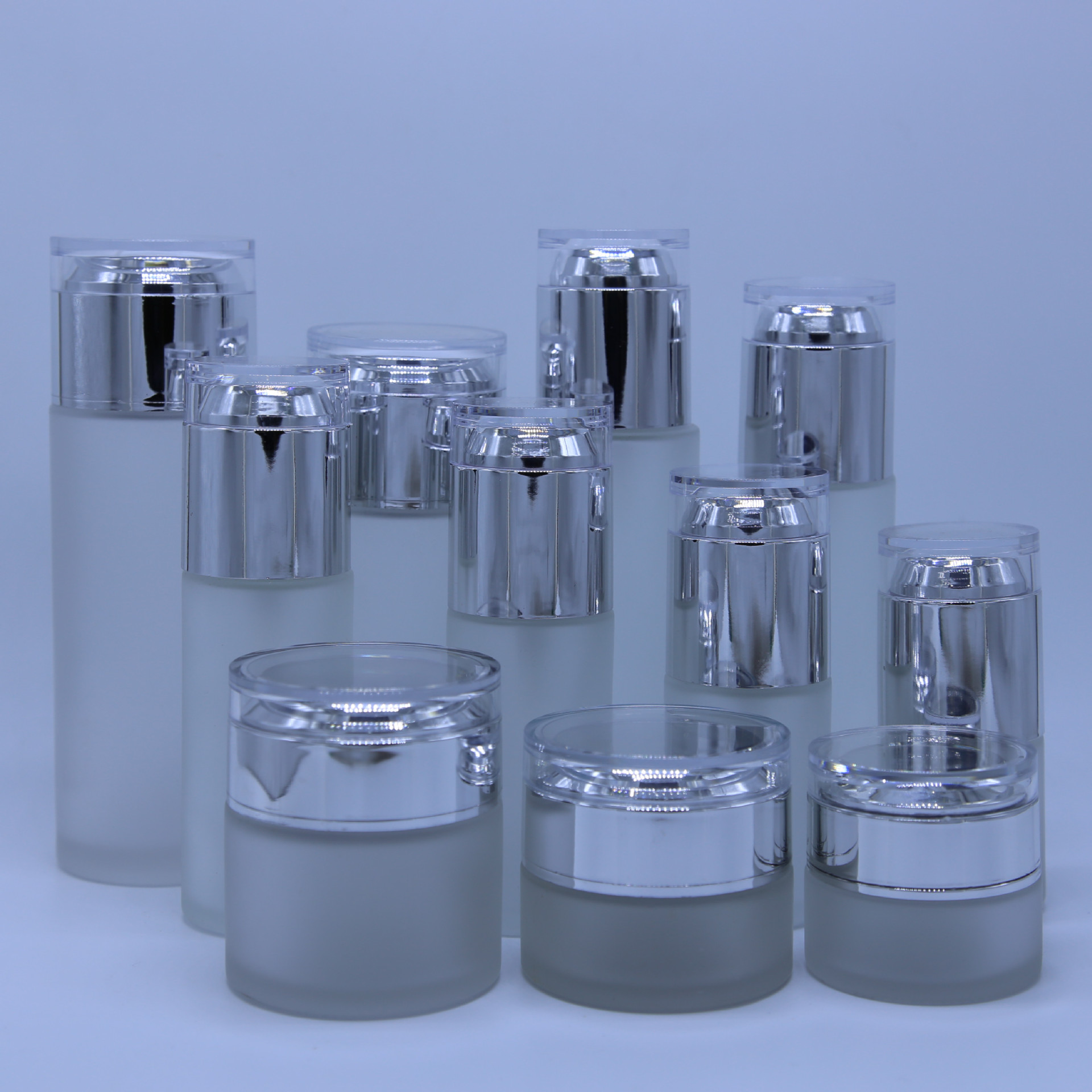 厂家供应20ml玻璃乳液瓶直身亚克力玻璃瓶化妆品溶液分装容器