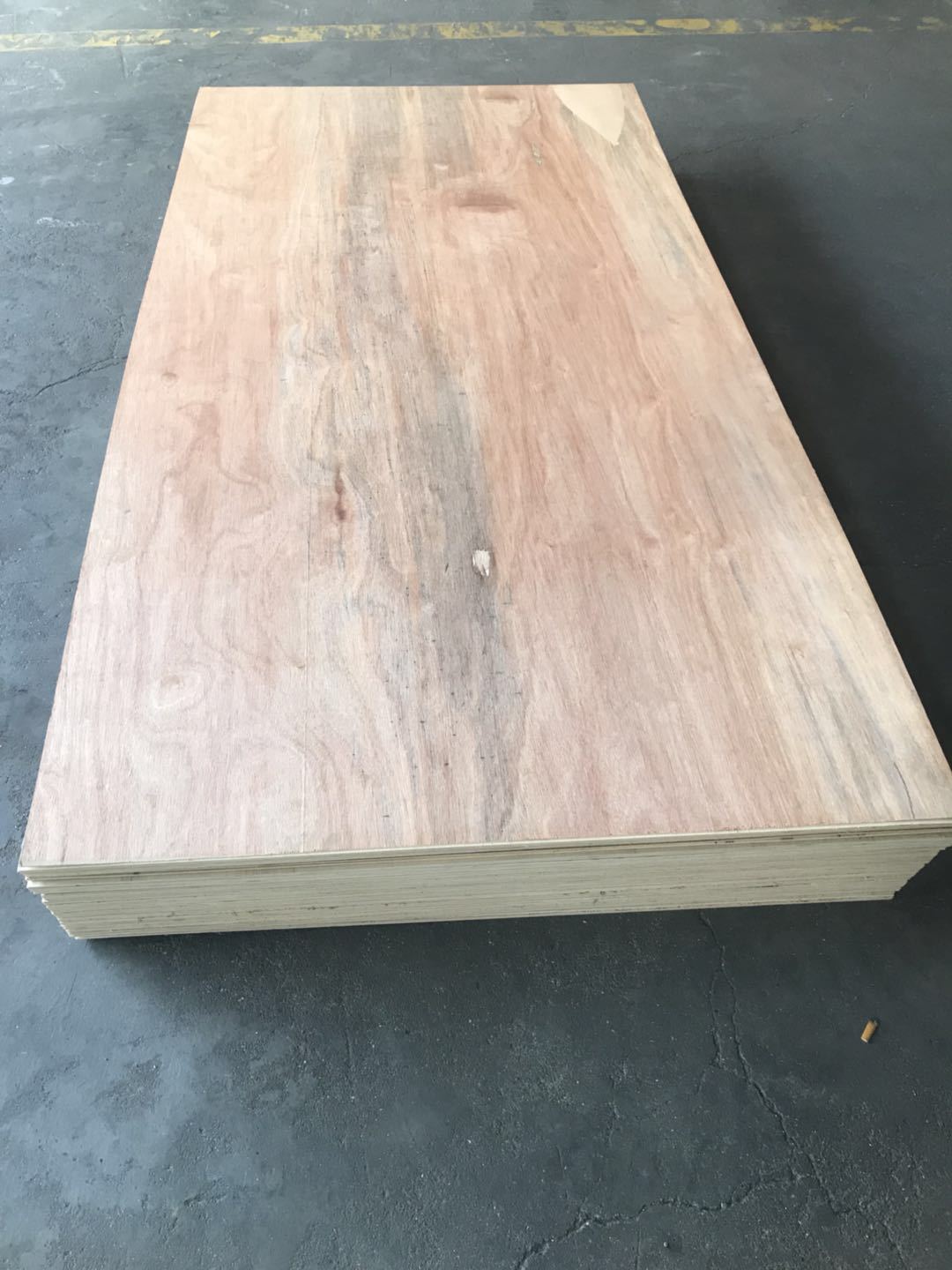 柳桉心三夹板不变形多层胶合板家具包装板厂家直销