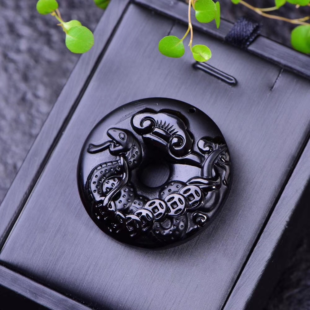 天然冰种磨砂乌金黑曜石十二生肖属相男女士款吊坠水晶挂件批发