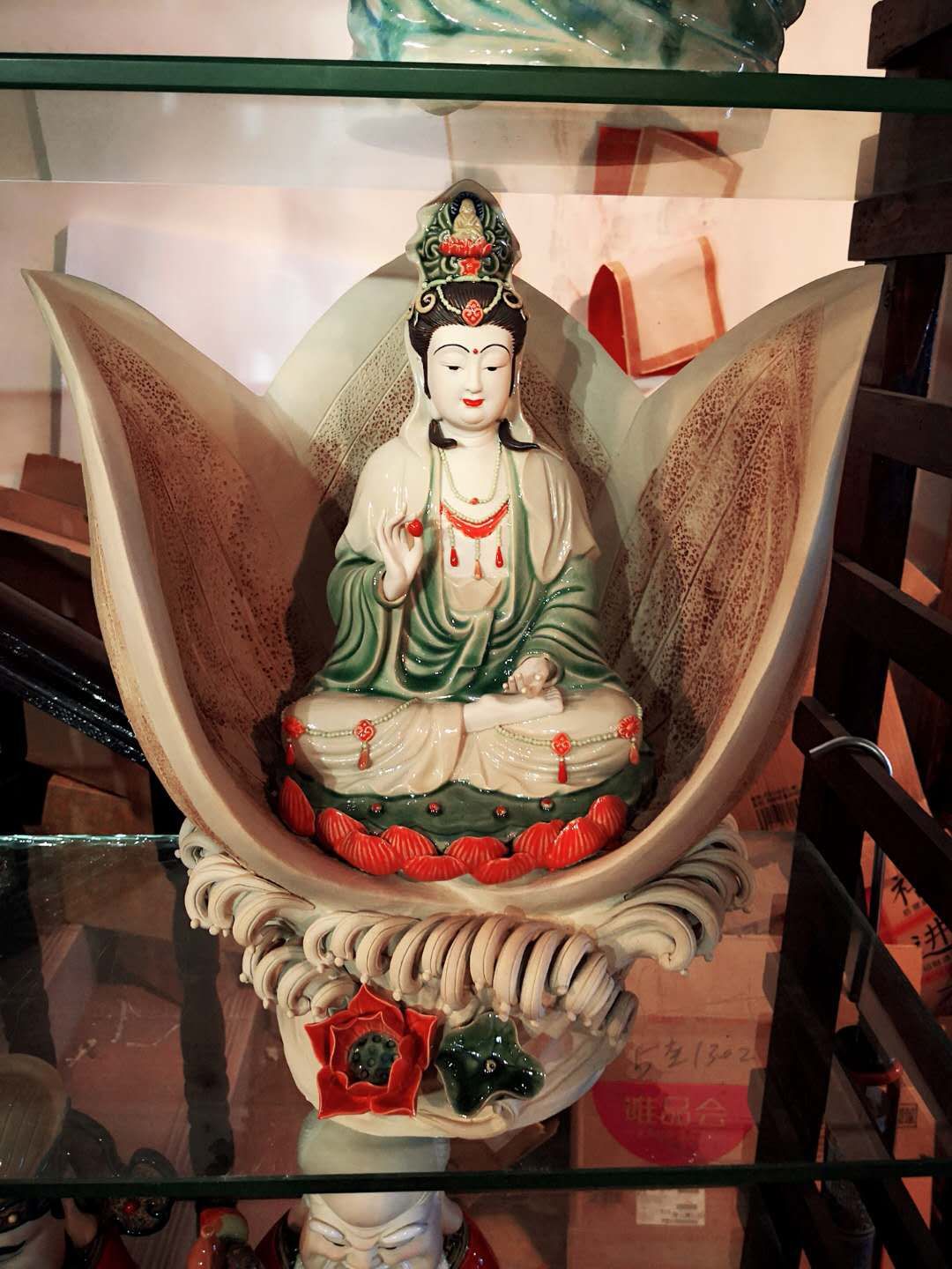 荷花莲花观音菩萨摆件石湾公仔陶瓷工艺品中式客厅会所供奉佛堂