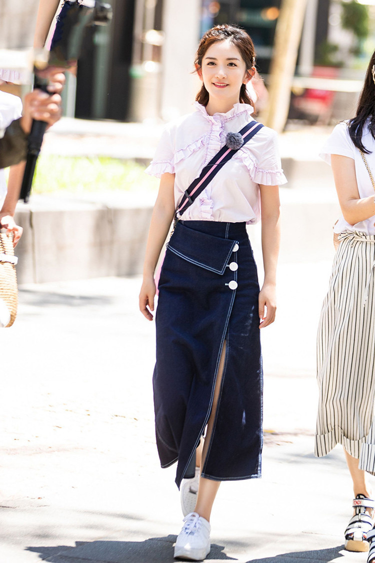 妻子的浪漫旅行谢娜同款浅粉色荷叶边短袖女装牛仔裙一件代发9860