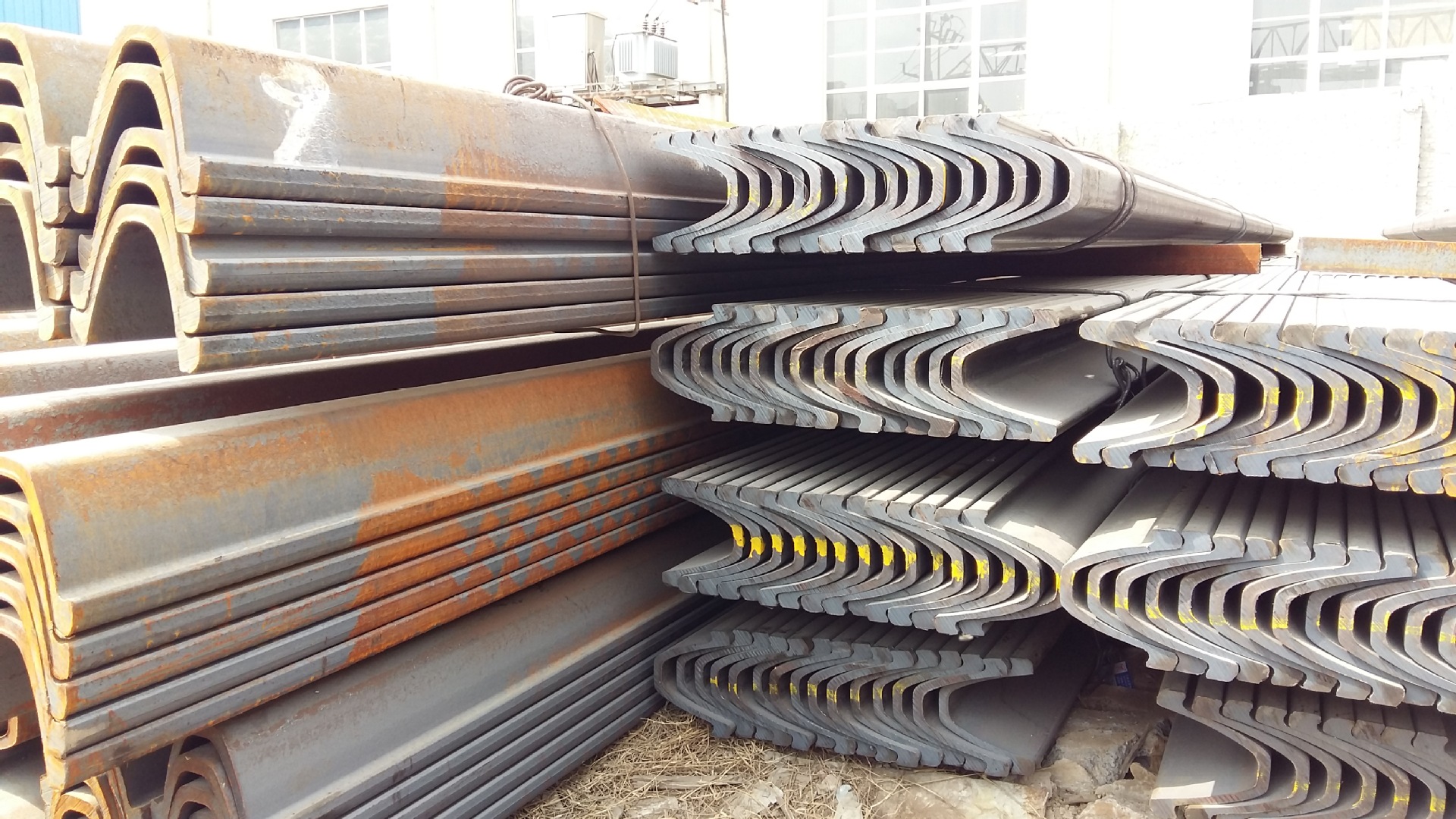 河南供应矿用u型钢|25u型钢支架价格|u型钢规格齐全-中翔支护