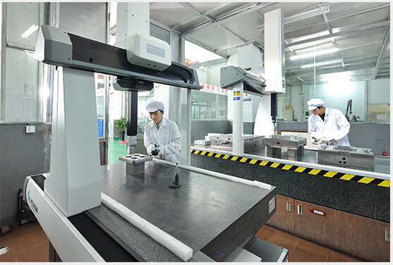 在每副模具的加工过程中,其每道工序结束都将通过西诺质检部门进行