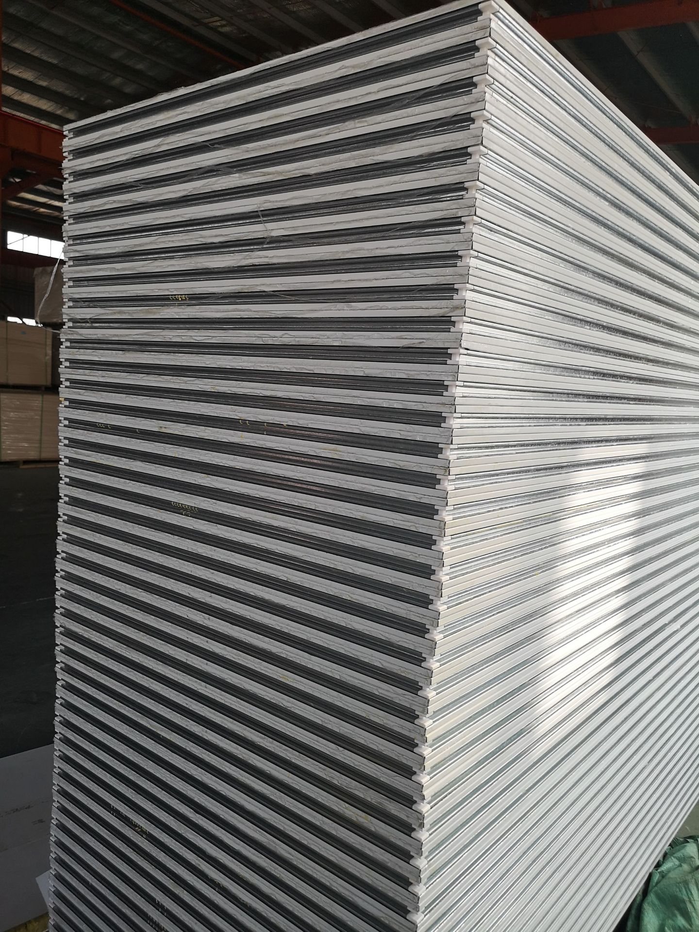 手工净化岩棉板彩钢板复合夹芯板防火隔热隔音保温板玻镁隔墙吊顶