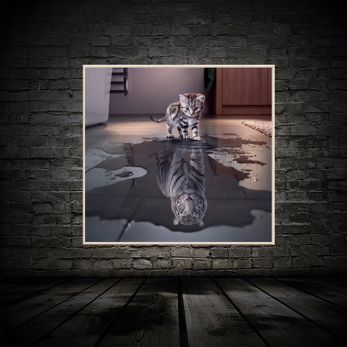 跨境五联 amazon 速卖通现代挂艺术 小猫倒影成老虎 家居装饰绘画