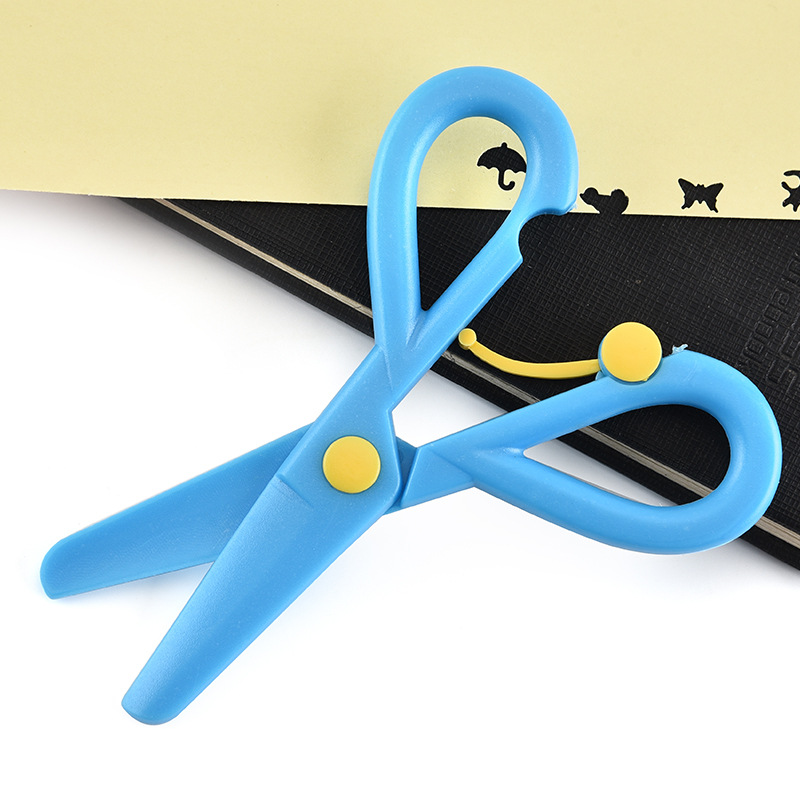 Children's Scissors Colorful Heart-Shaped Full Plastic Lace Scissors Student DIY Scissors Children Handwork Scissors Wholesale