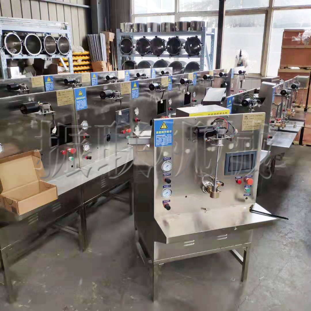 非标药贴膏药机 省人工电脑控制膏药机 智能控制小型膏药机