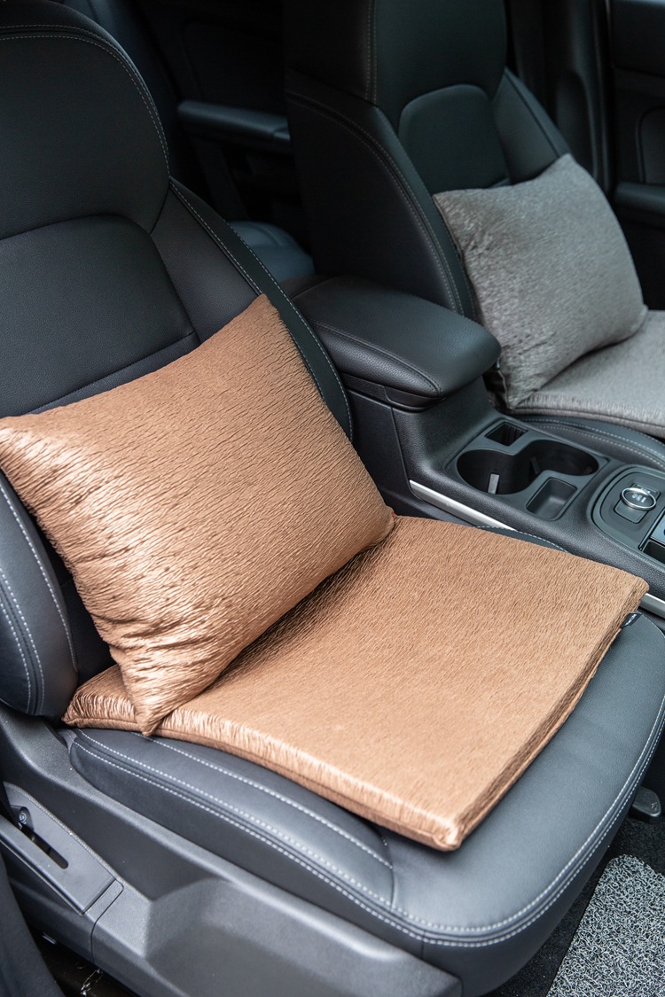 2019新款欧式树皮皱坐垫 车用车载坐垫腰垫 聚酯纤维坐垫腰靠批发