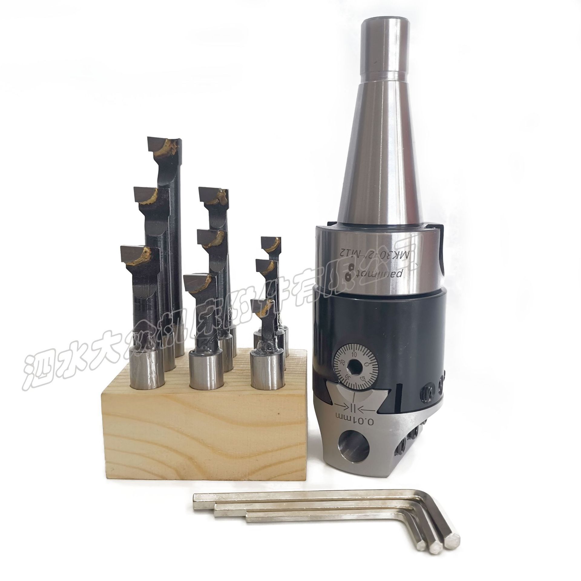 数控铣床机床镗孔器包括:nt30 m12镗头刀柄 f1-12镗头 3个扳手