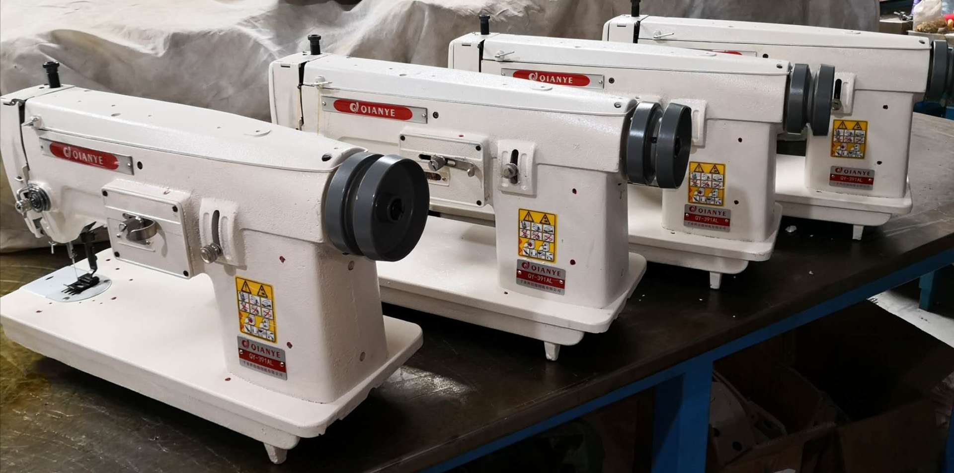 绣花机 手推刺绣机 qy-271 391n 单针旗袍绣花机 家用曲折缝批发