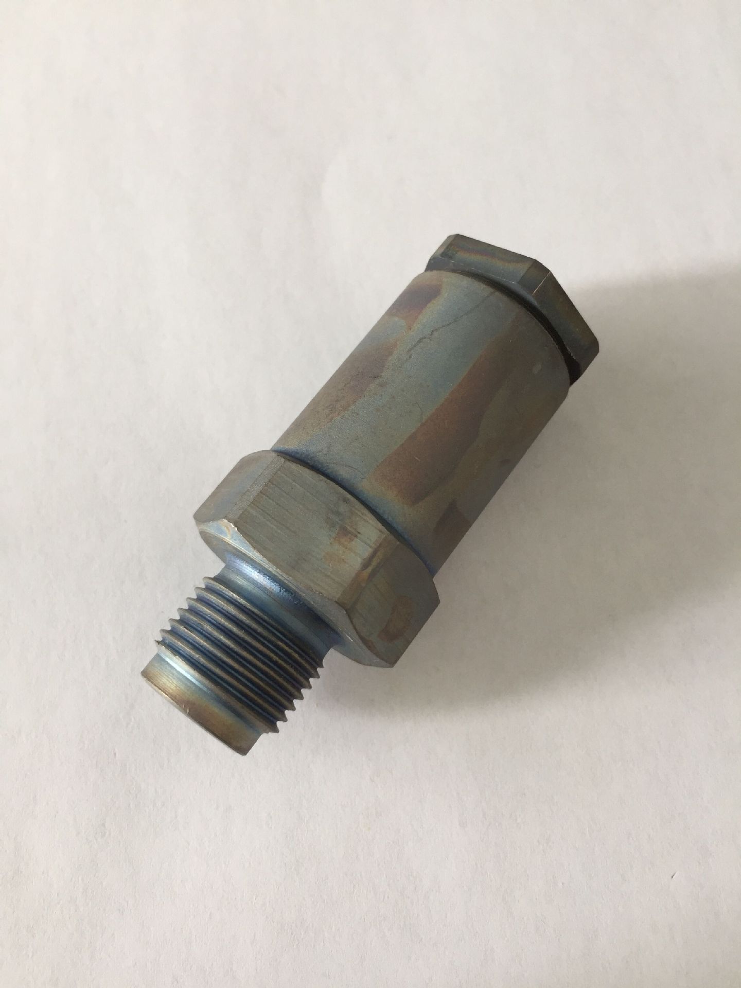 共轨限压阀系列 1110010020 油轨管限压阀泄压阀减压阀