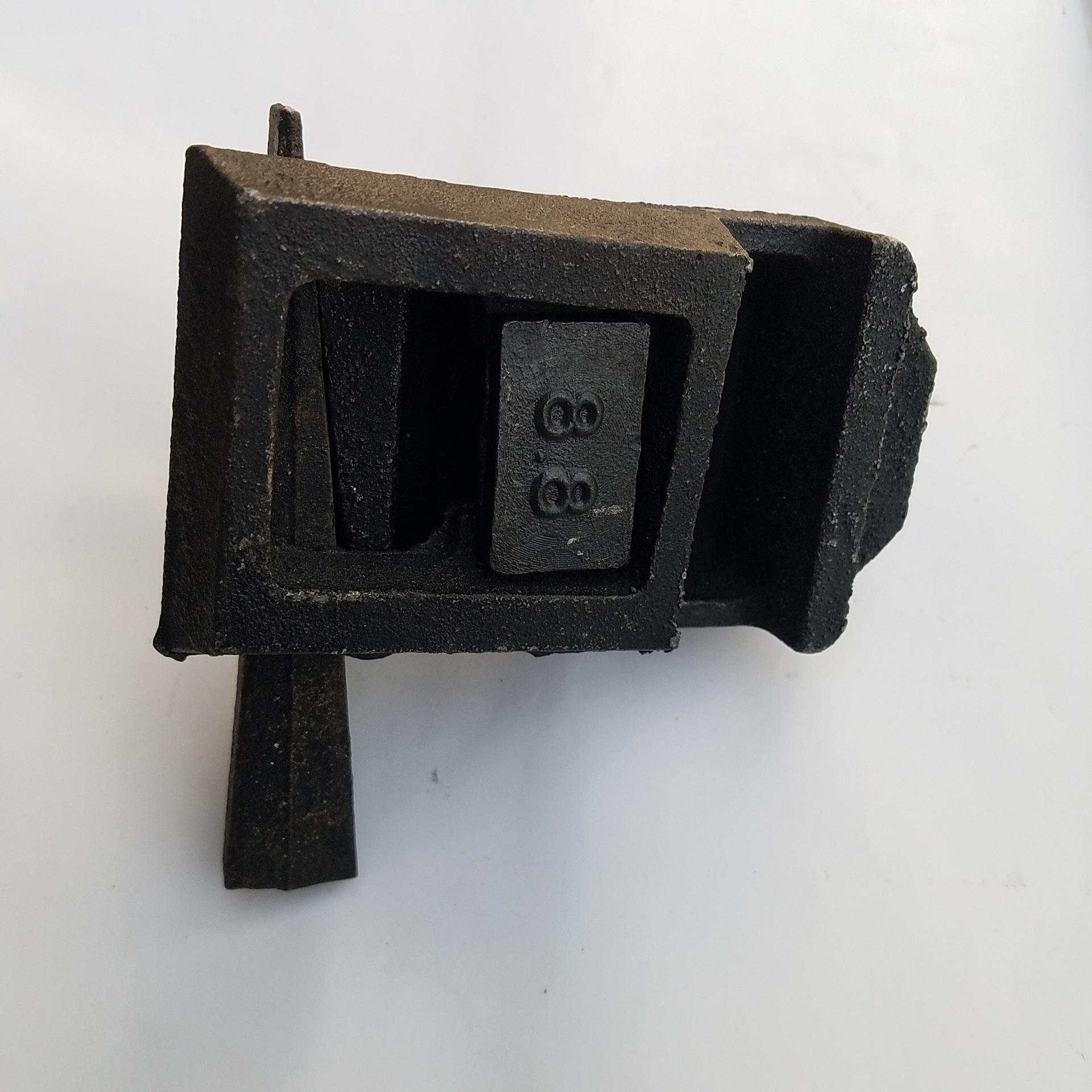 供应钢轨压轨器,轨道压板,压板总成,双孔压板等现货批发