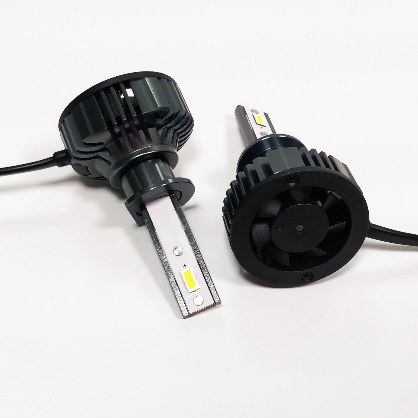 热卖新款 灯珠集成驱动 h1汽车led大灯 智能控温 恒流解码 3570