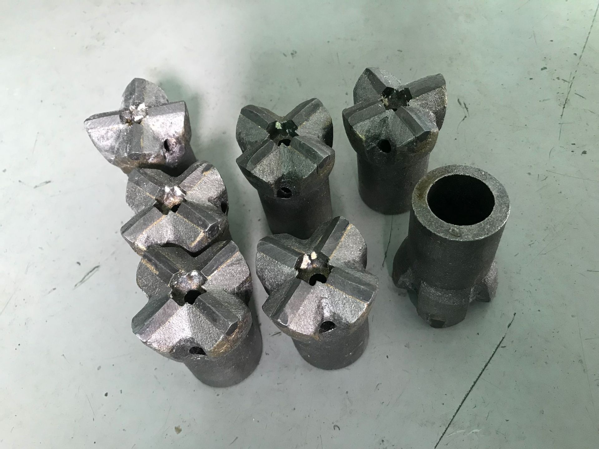 十字凿岩机钎头劈裂机用钎头直径46mm风钻机冲击钎头