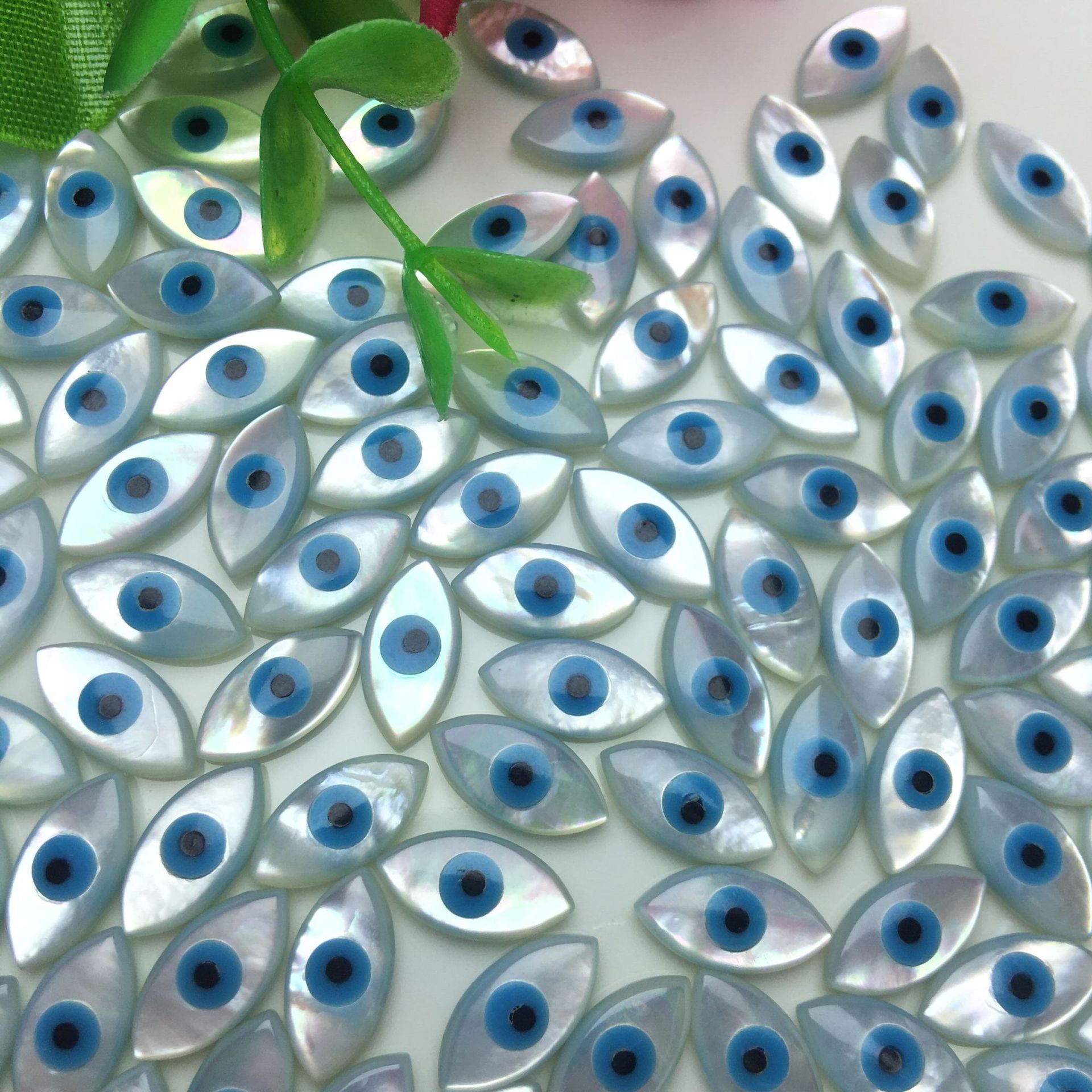 贝壳眼睛土耳其魔眼贝壳眼睛6*12mm白蝶贝 蓝松石眼马眼形双卜面