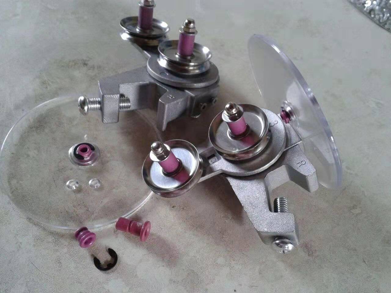 厂家直销 玻璃纤维布纱架铝张力器 玻璃纤维铝二立柱张力器