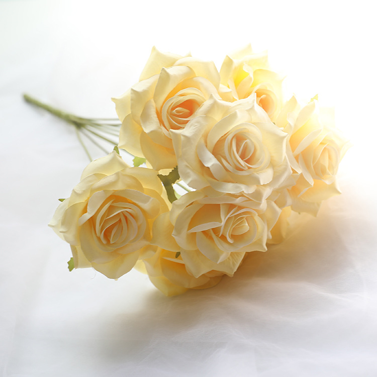 9头卷边玫瑰把束手捧婚庆装饰路引花墙婚礼西洋玫瑰把束拱门绢花
