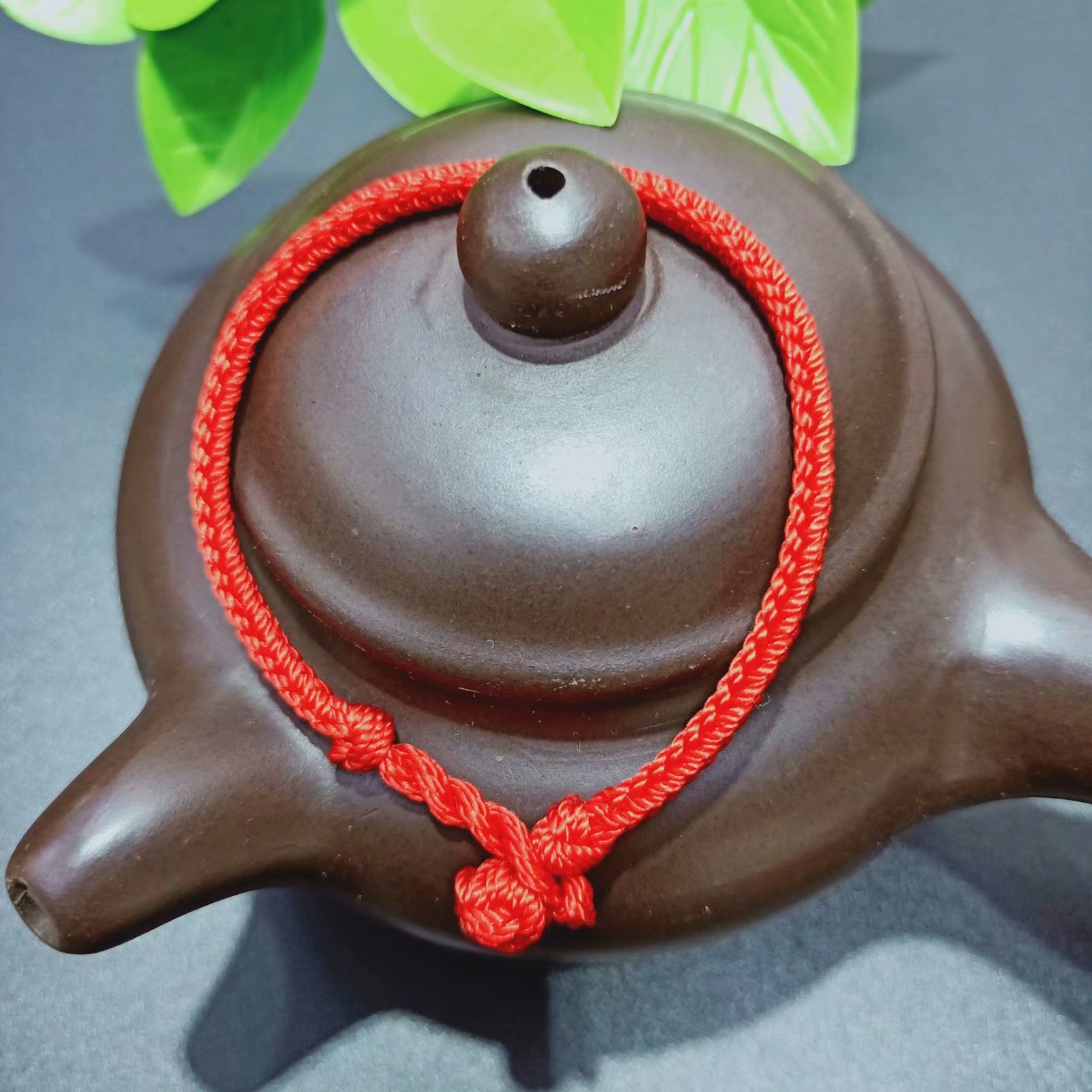 八股绳手链编织本命年红手绳男女情侣手链配饰民族风批发