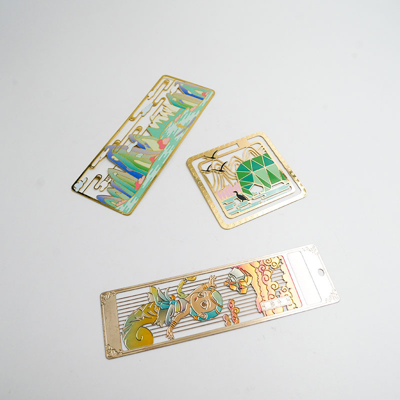 厂家高端定制正方形山水画金属书签铜材质冲压uv打印