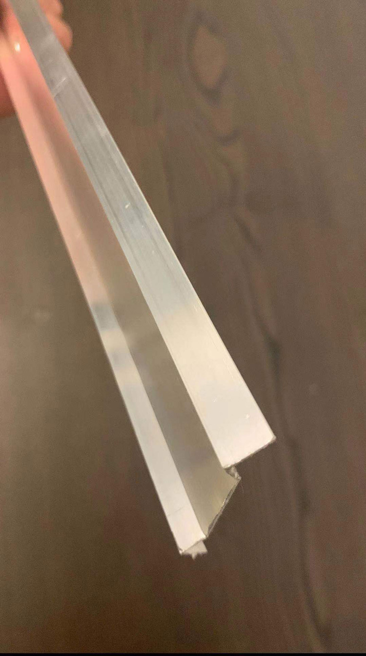 铝合金屋面防水压条 挡水板 批水线压条 铝合金屋面女儿墙挡水线