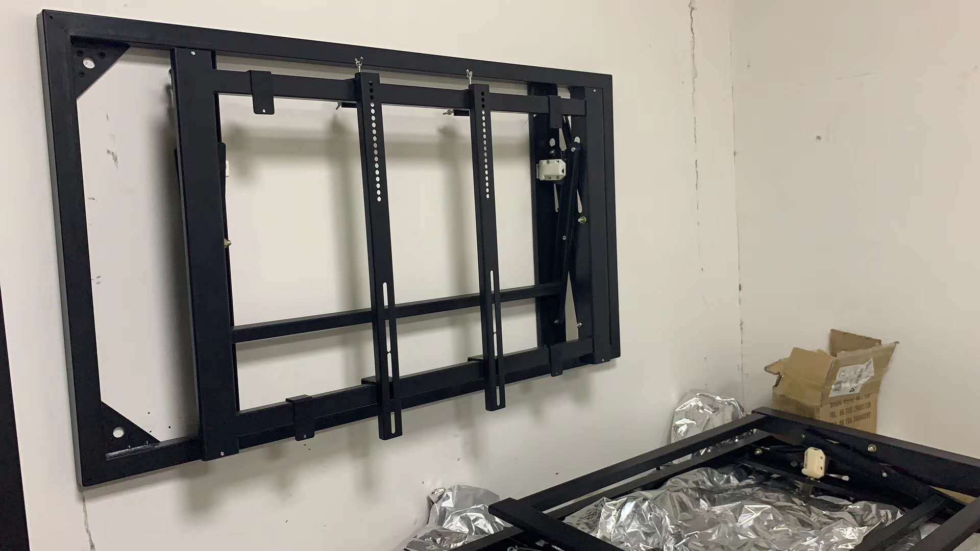 46/49/55寸液晶拼接屏液压支架大屏幕电视墙高清显示器壁挂嵌入式