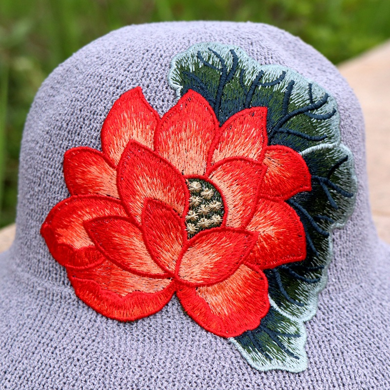 荷花刺绣花民族风女士透气防晒遮太阳帽子沙滩帽绣花帽批发