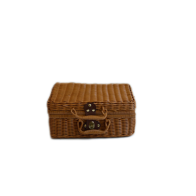 SOURCE Manufacturer Imitation Rattan Boxes Hand Gift Suitcase Cosmetic Finishing Decorative Photo Retro Props Storage Rattan Boxes