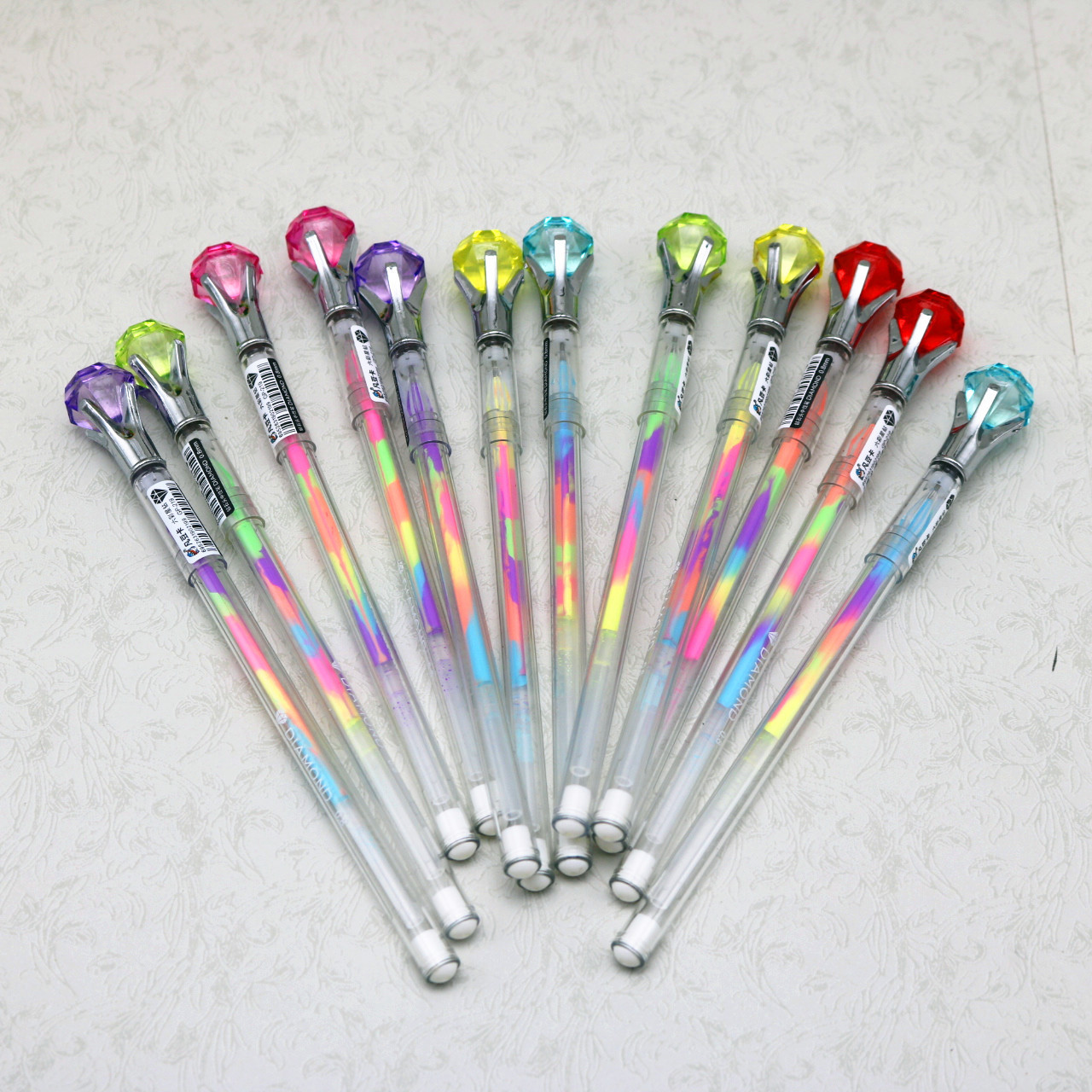 批发钻石头中性笔彩虹笔学生0.8mm中性笔水笔文具用品219
