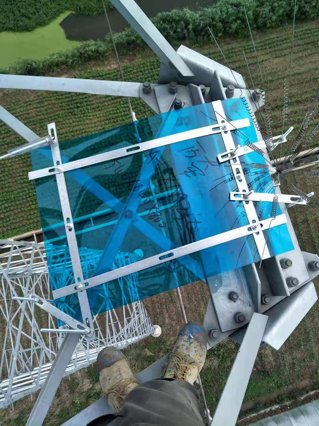 电力铁塔挡鸟板6mm输电线路防鸟板蓝色pc材质挡鸟板厂家直供