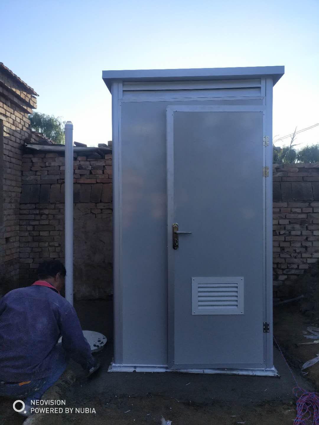 厂家直批双瓮交替式厕所玻璃钢双坑化粪池承接农村厕所改造工程