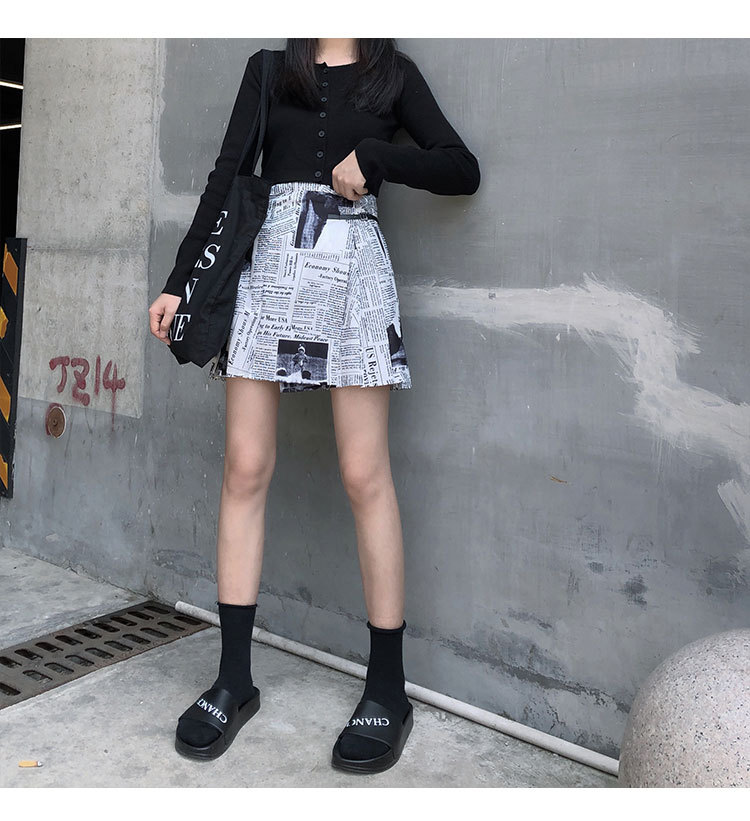 实拍 港味ins高腰显瘦a字百褶裙报纸印花半身裙短裙女